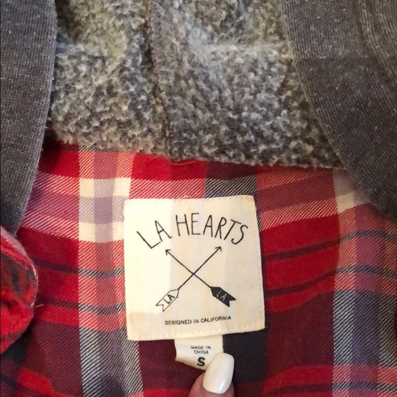 Hooded flannel - Picture 2 of 2